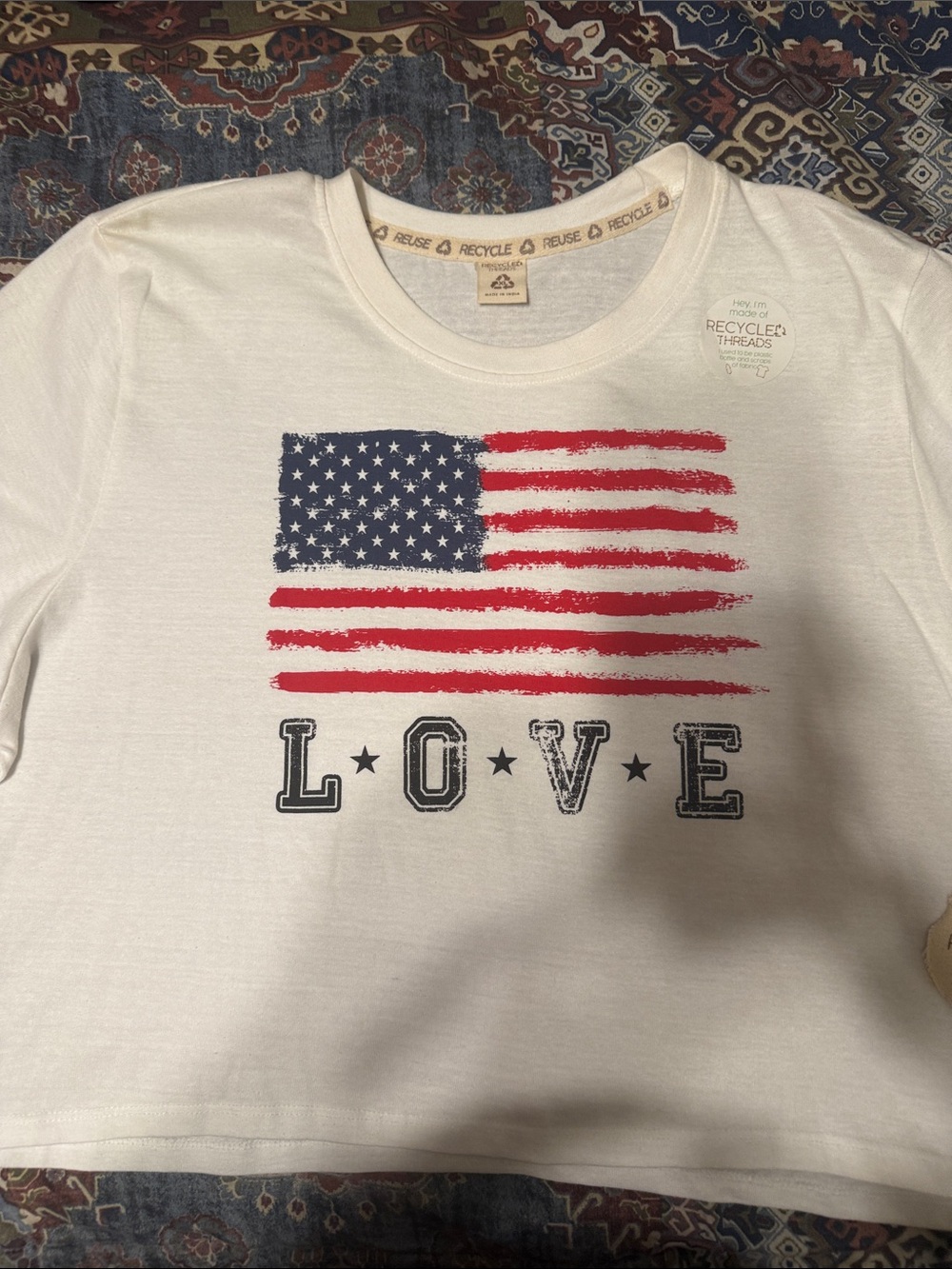 Recycled Threads White USA Flag 'LOVE' Graphic Tee women’s XL
